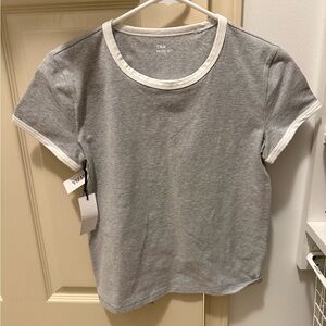 NEW WITH TAGS ARITZIA TNA Heather Gray Short Sleeve Tee